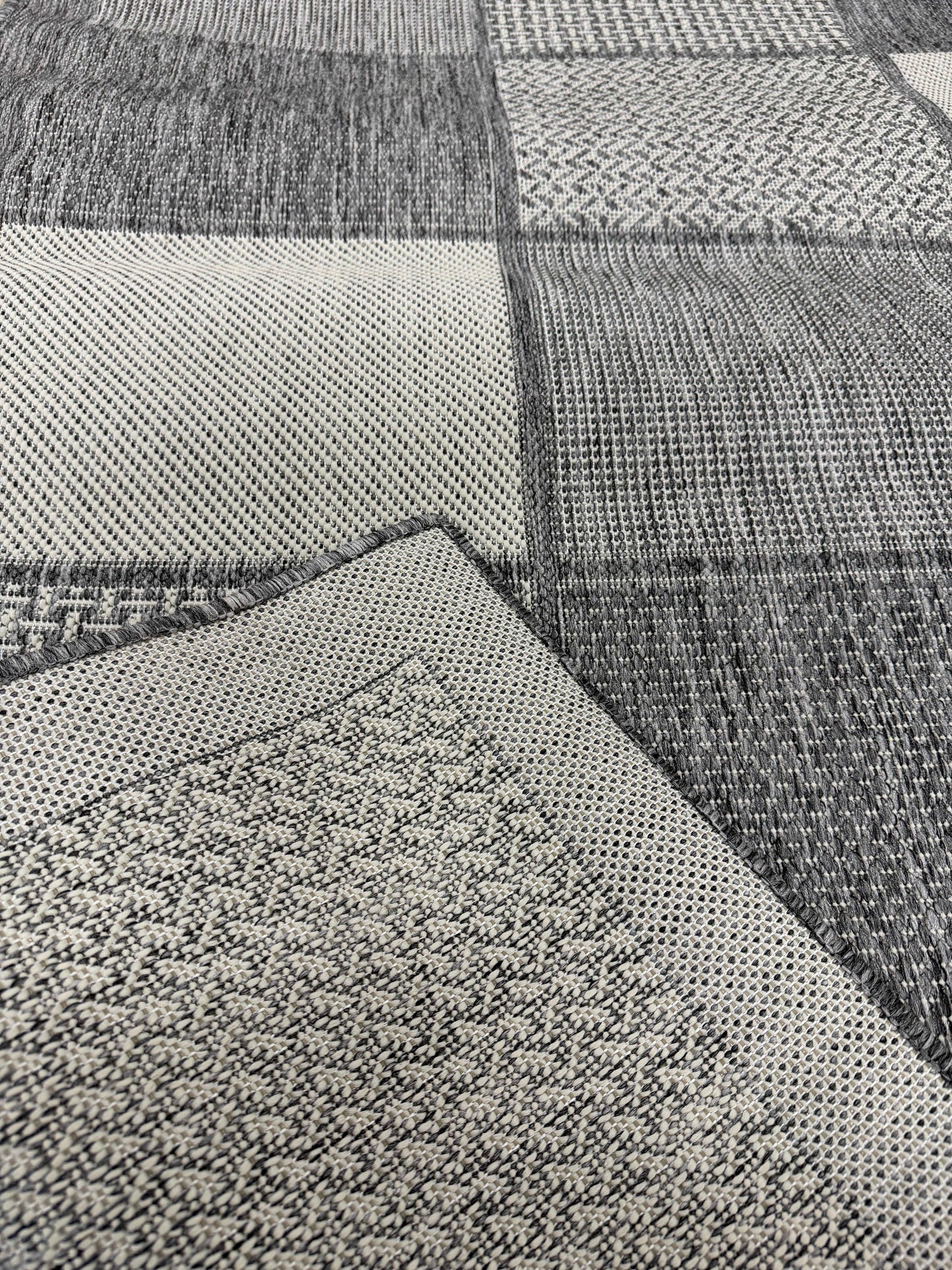 DAWN JUTE AREA RUGS INDOOR AND OUTDOOR COLLECTION